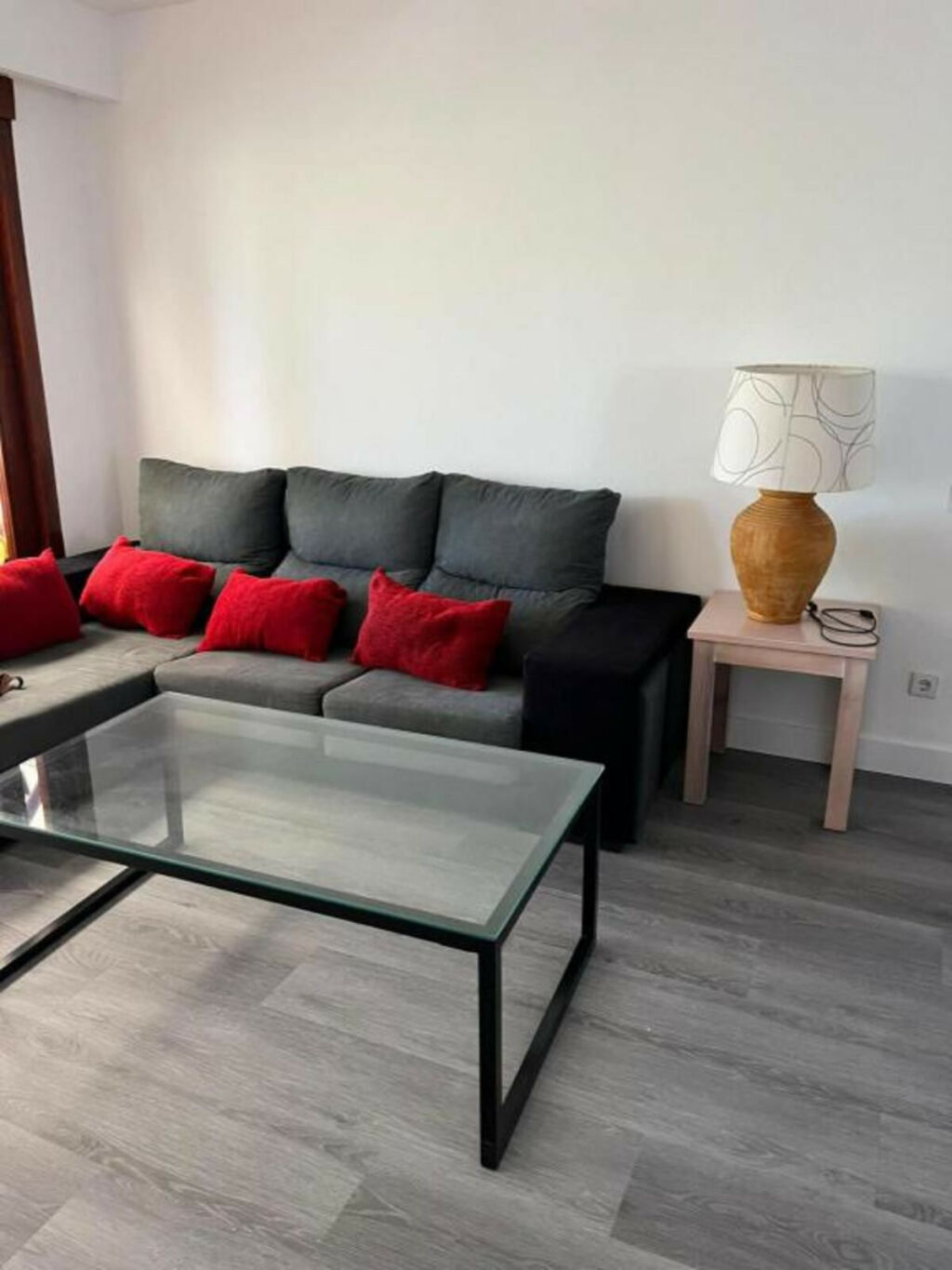 Middle Floor Apartment Nueva Andalucía Málaga - image 3