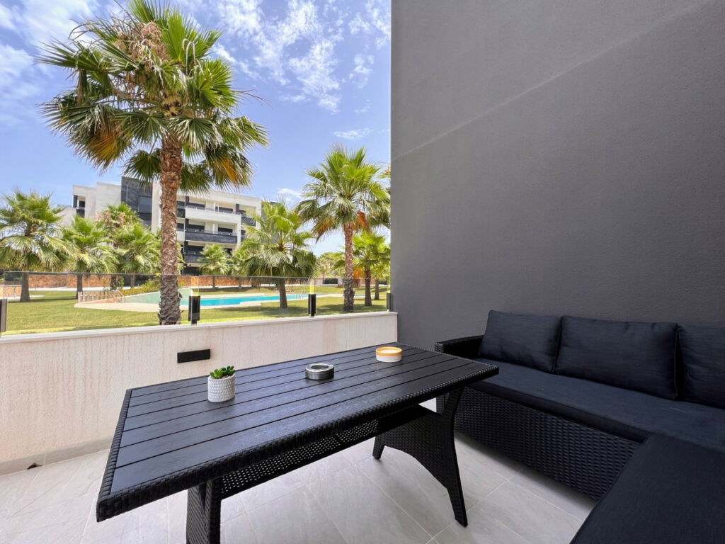 Ground Floor Apartment Los Altos Alicante - image 3
