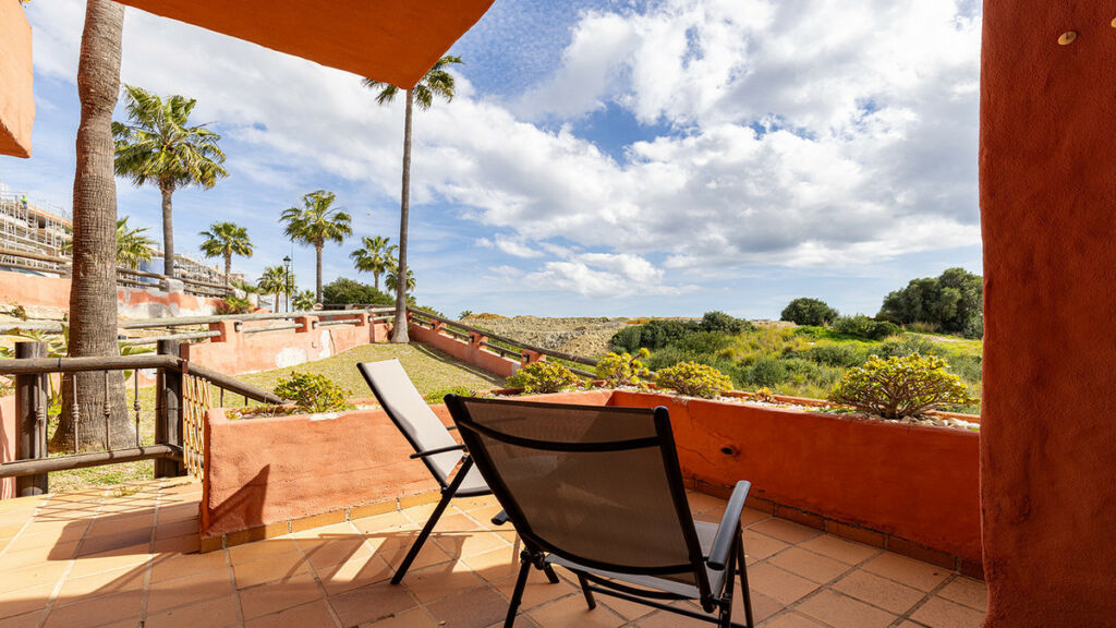 Ground Floor Apartment San Luis de Sabinillas Málaga - image 3