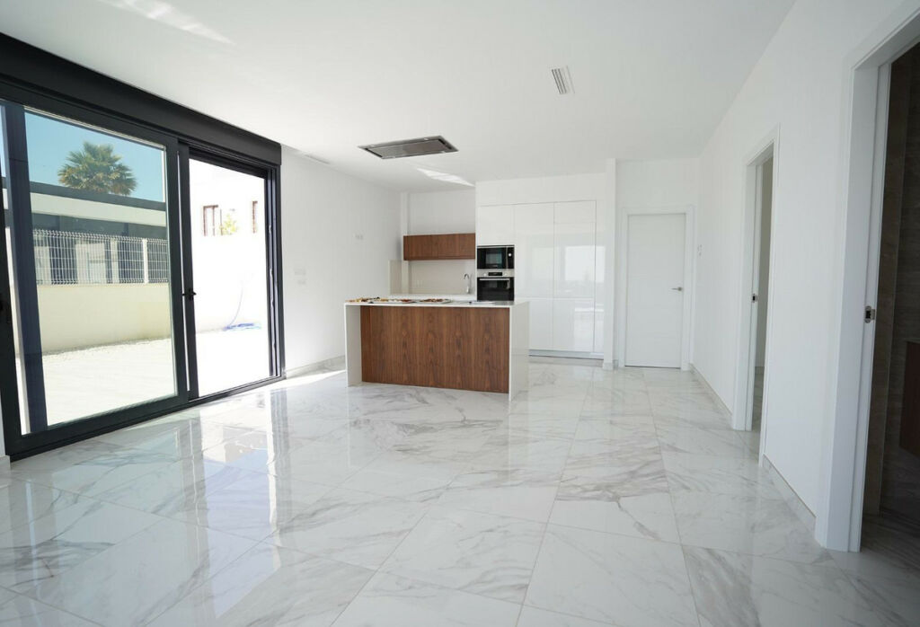 Bungalow Polop Alicante - image 3