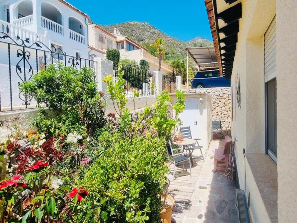 Townhouse Jalon Alicante - image 7