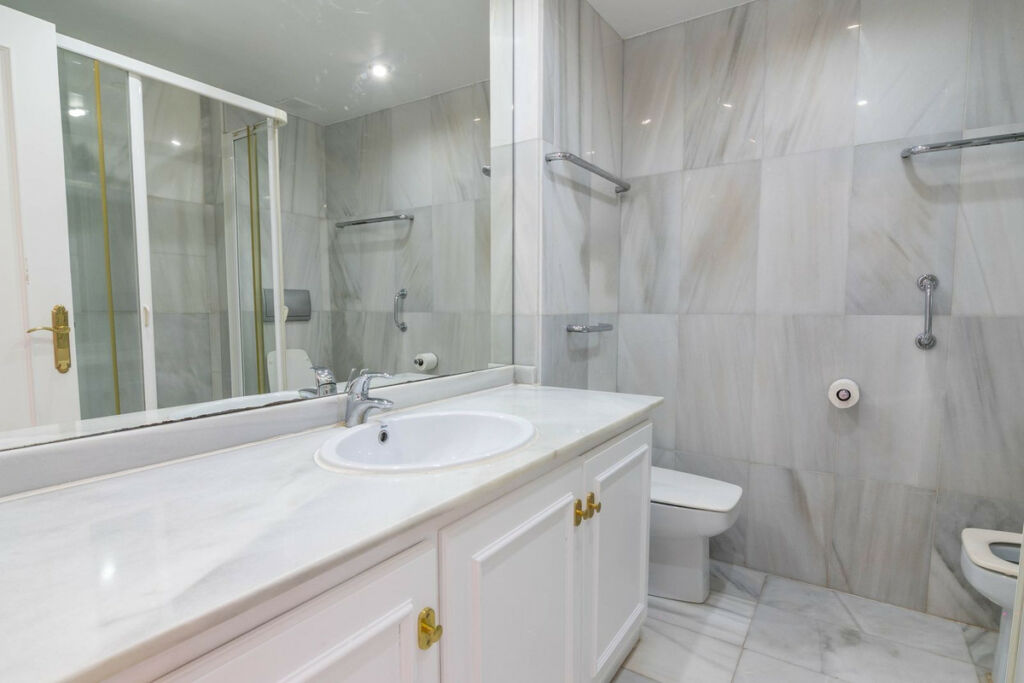 Townhouse Estepona Málaga - image 30
