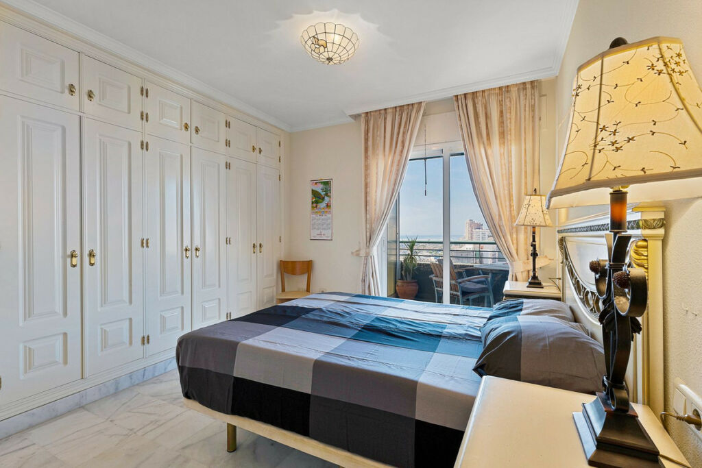 Penthouse Fuengirola Málaga - image 30