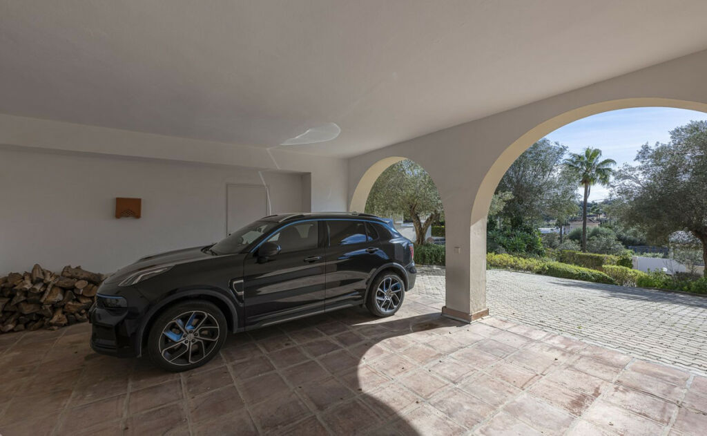 Detached Villa Sotogrande Cádiz - image 30