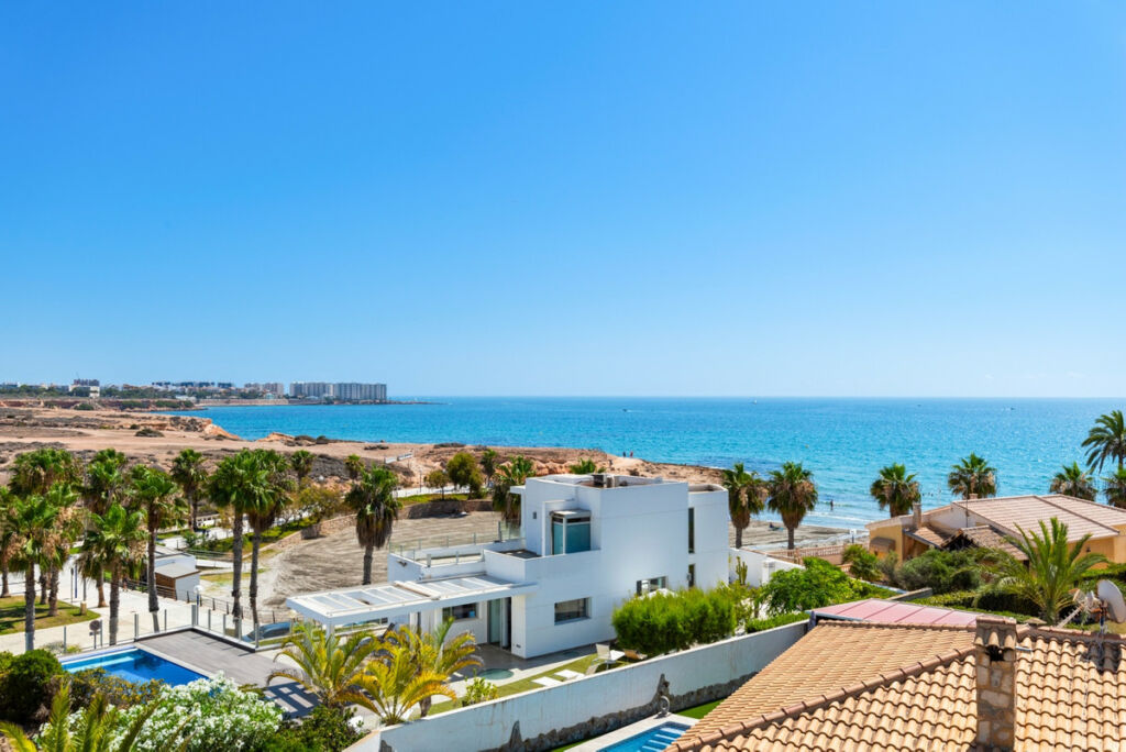 Detached Villa Playa Flamenca Alicante - image 30