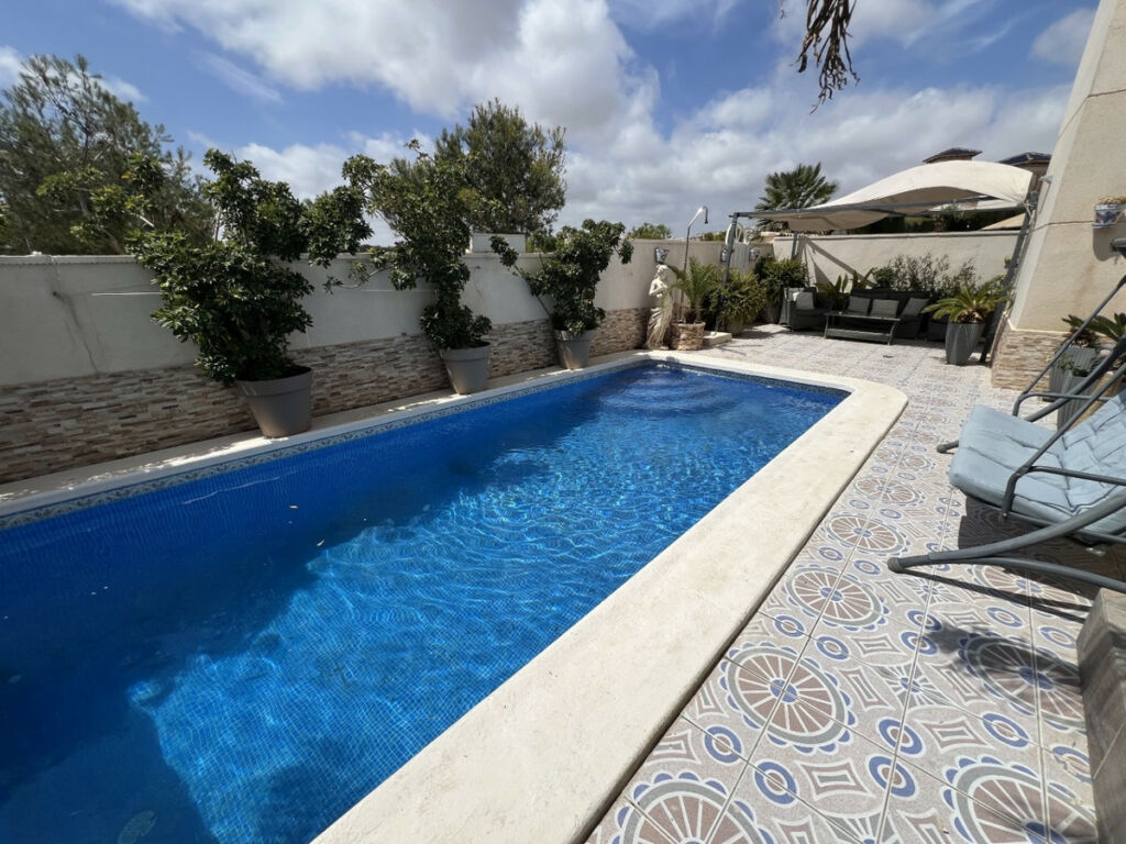 Detached Villa Orihuela Alicante - image 30