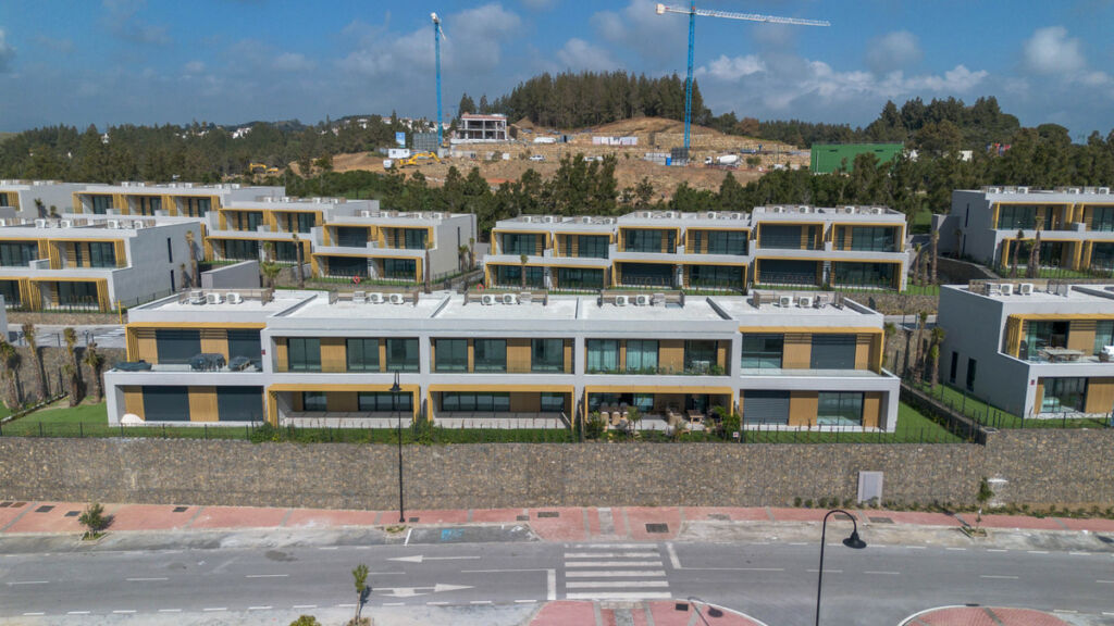 Townhouse El Chaparral Málaga - image 31