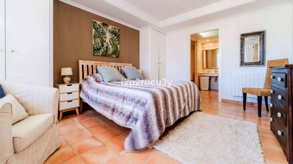 Detached Villa Moraira Alicante - image 30