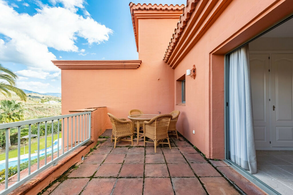 Penthouse Los Flamingos Málaga - image 30