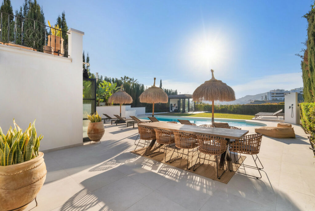 Detached Villa Benahavís Málaga - image 28
