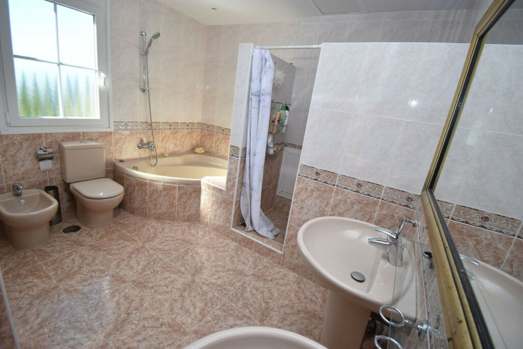 Detached Villa Mijas Málaga - image 30