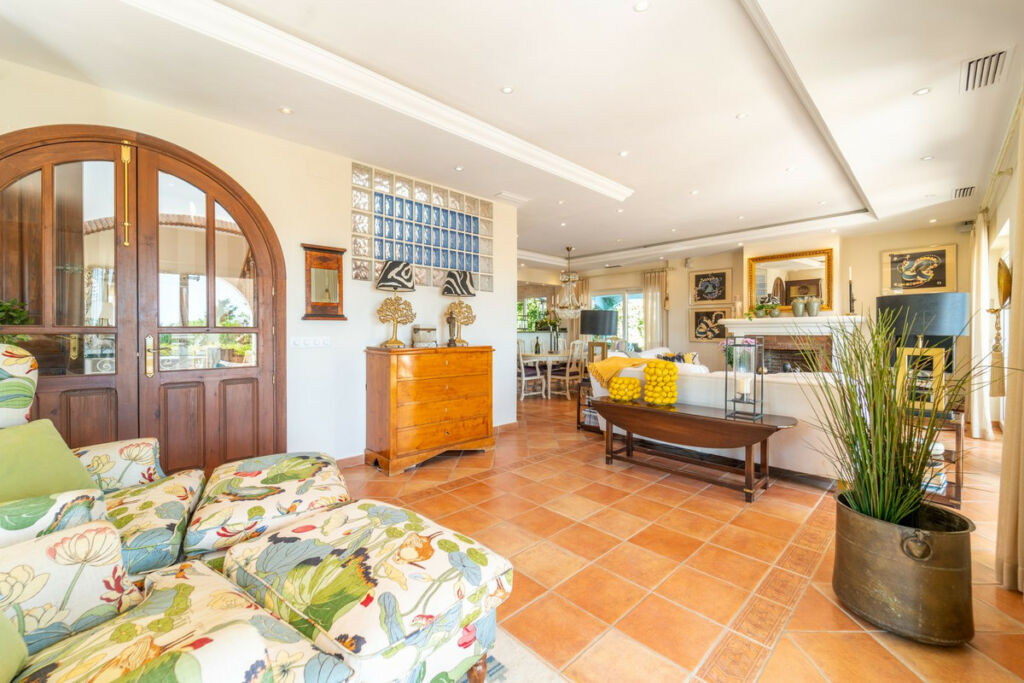 Detached Villa Benalmadena Málaga - image 31