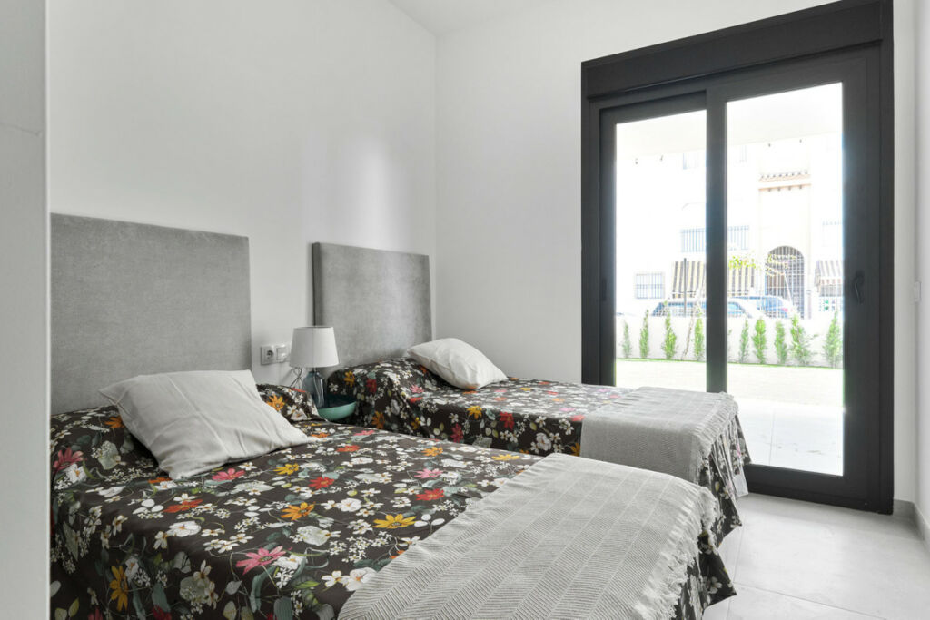 Ground Floor Apartment Torrevieja Alicante - image 28