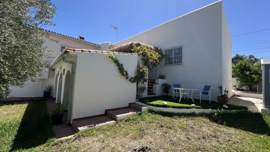 Detached Villa Alhaurín el Grande Málaga - image 31