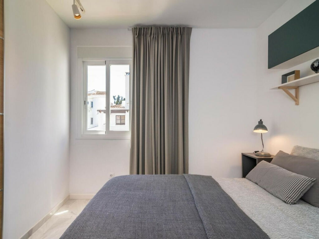 Penthouse Nueva Andalucía Málaga - image 32