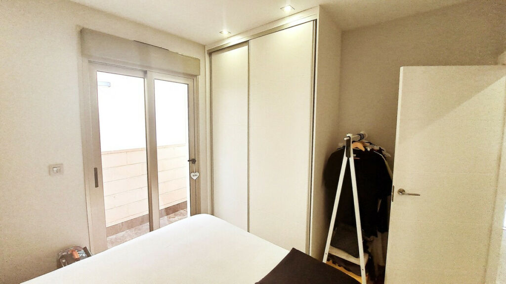 Detached Villa Villamartin Alicante - image 32