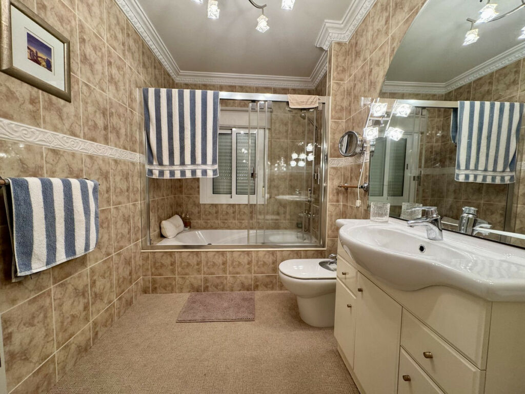 Detached Villa Mijas Málaga - image 32