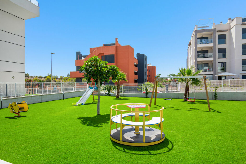 Ground Floor Apartment Villamartin Alicante - image 32
