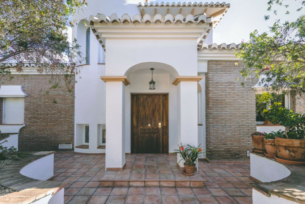Detached Villa Frigiliana Málaga - image 32