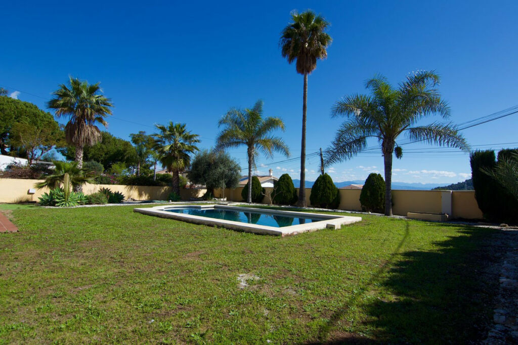 Detached Villa Alhaurín de la Torre Málaga - image 32