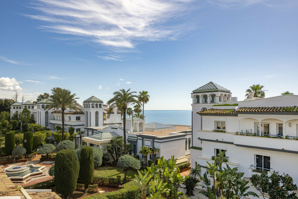 Penthouse Duplex Estepona Málaga - image 32