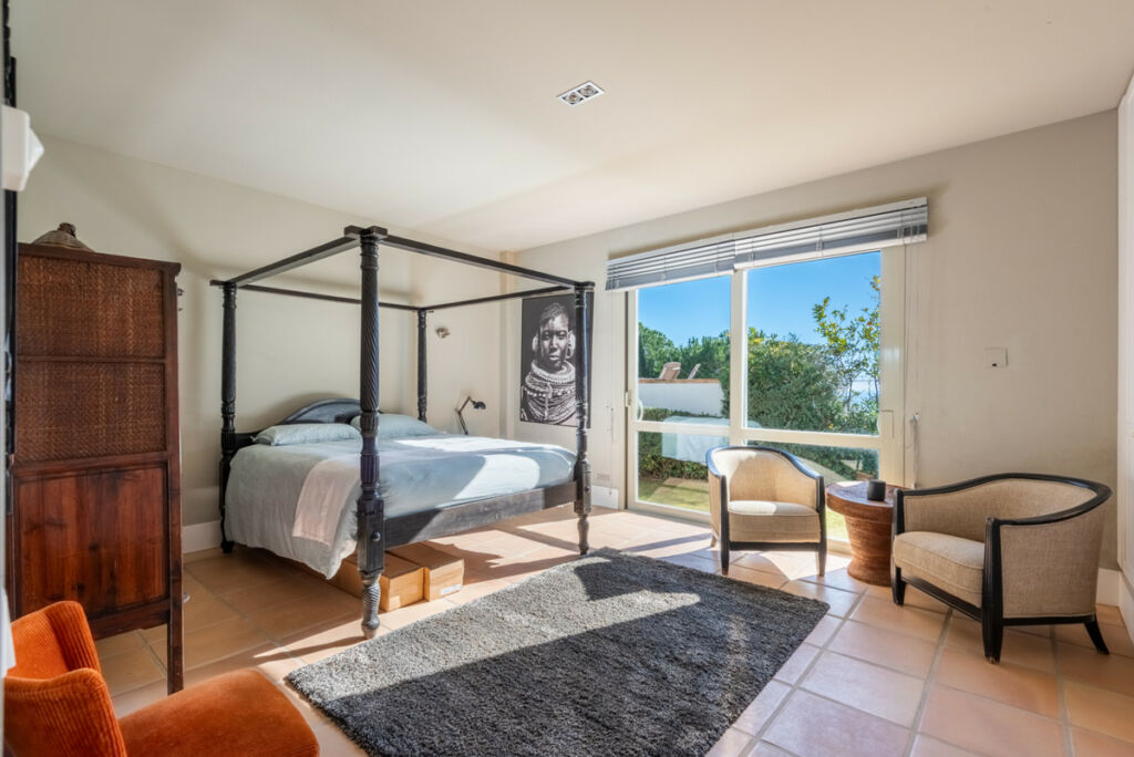 Detached Villa Sotogrande Cádiz - image 32