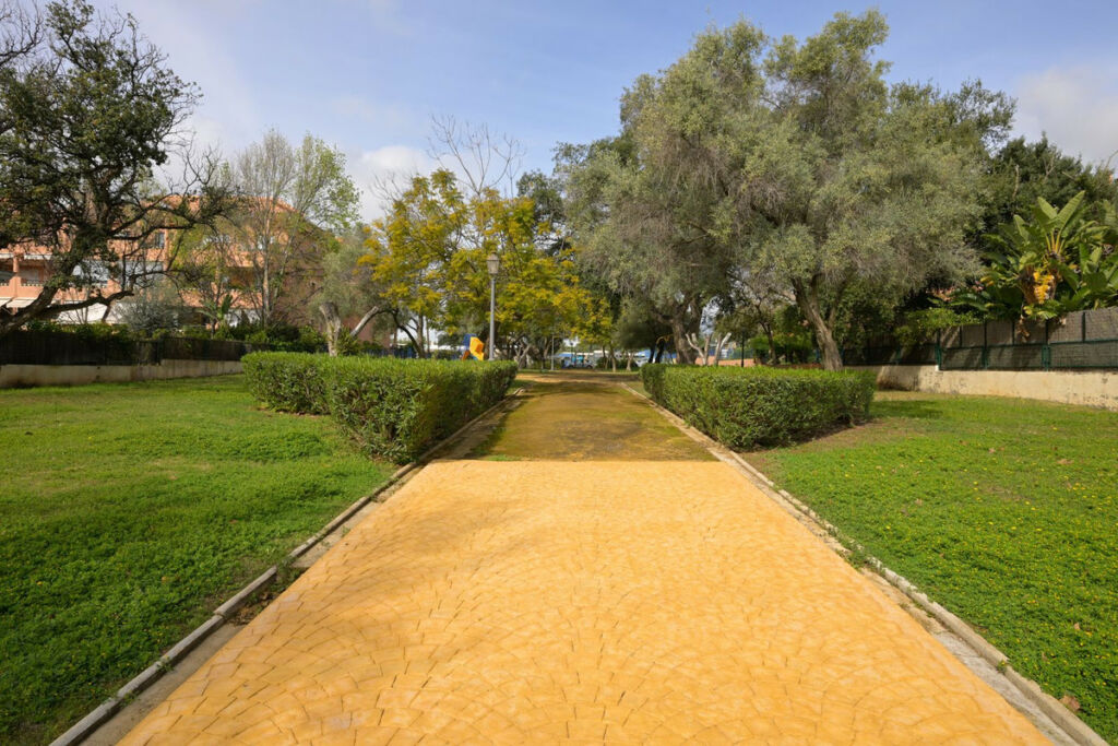 Detached Villa Elviria Málaga - image 34