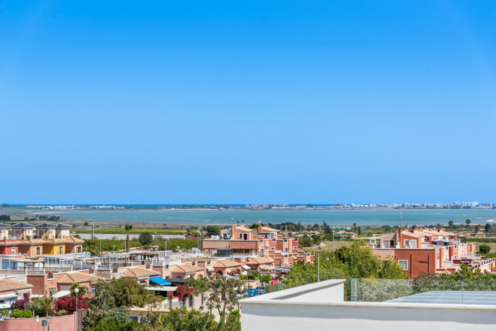 Detached Villa Los Montesinos Alicante - image 32