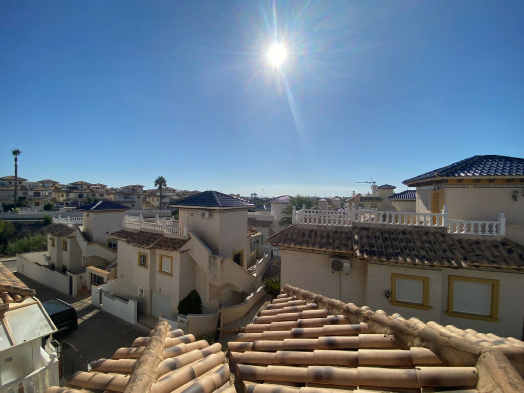 Detached Villa La Zenia Alicante - image 32