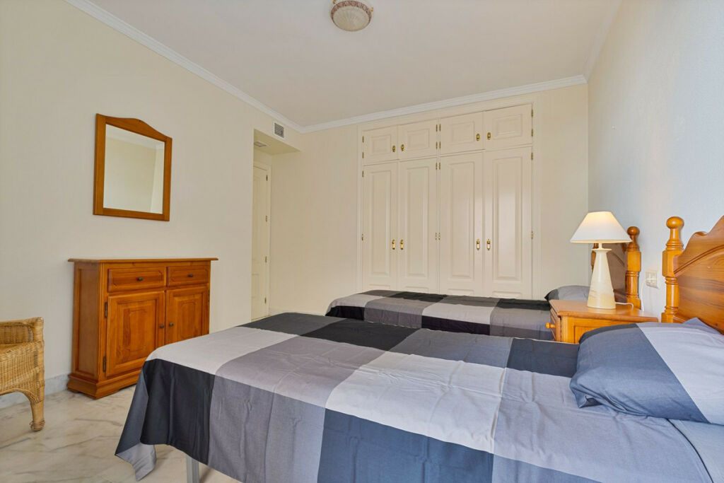 Penthouse Fuengirola Málaga - image 33