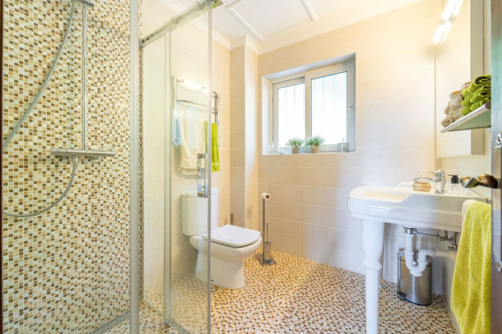 Detached Villa Benalmadena Málaga - image 34