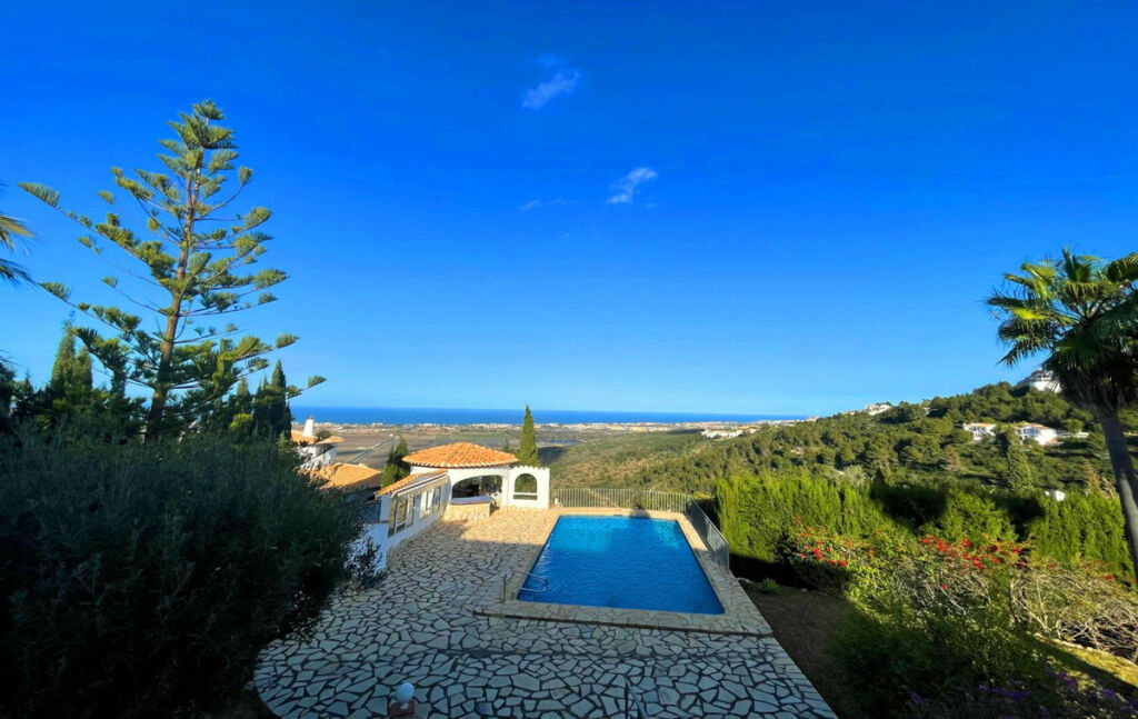 Detached Villa Denia Alicante - image 34