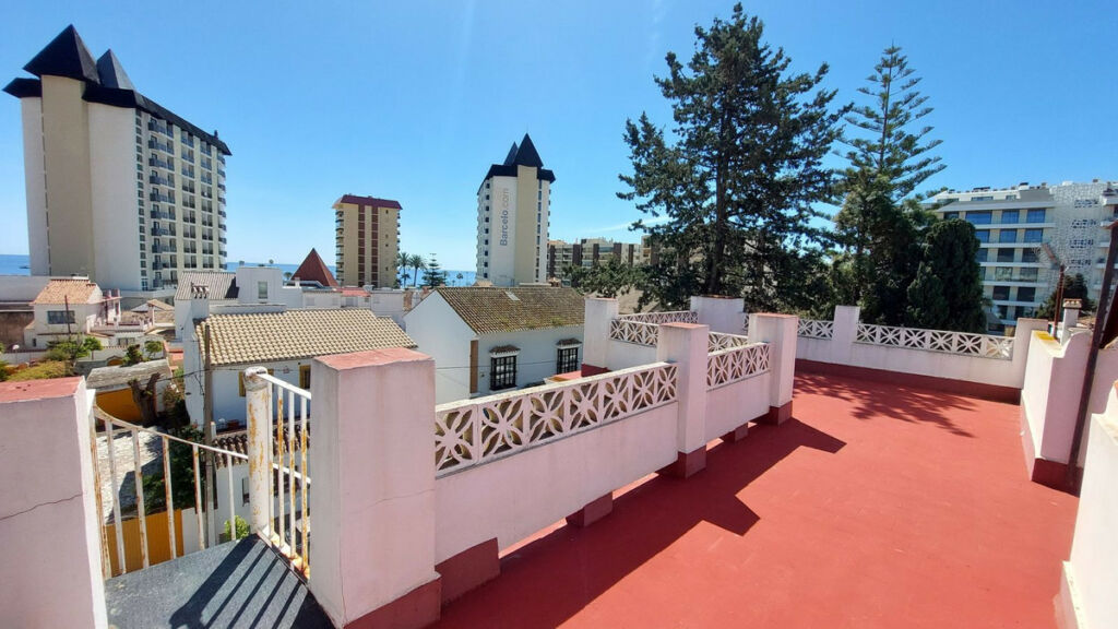 Top Floor Apartment Fuengirola Málaga - image 33