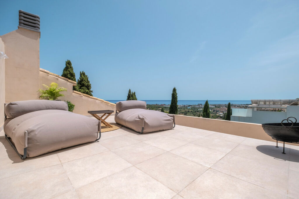 Detached Villa Benahavís Málaga - image 34