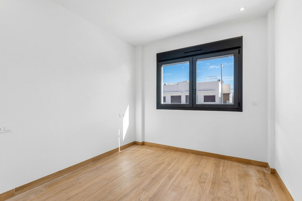 Penthouse Los Balcones Alicante - image 34
