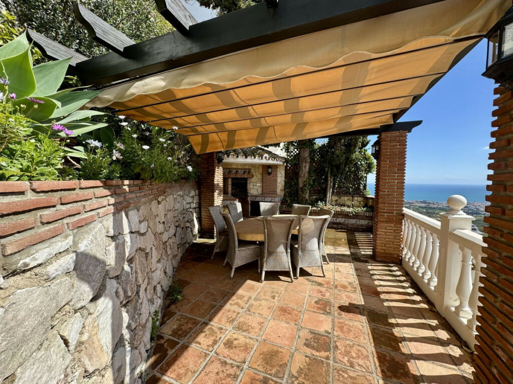 Detached Villa Mijas Málaga - image 34