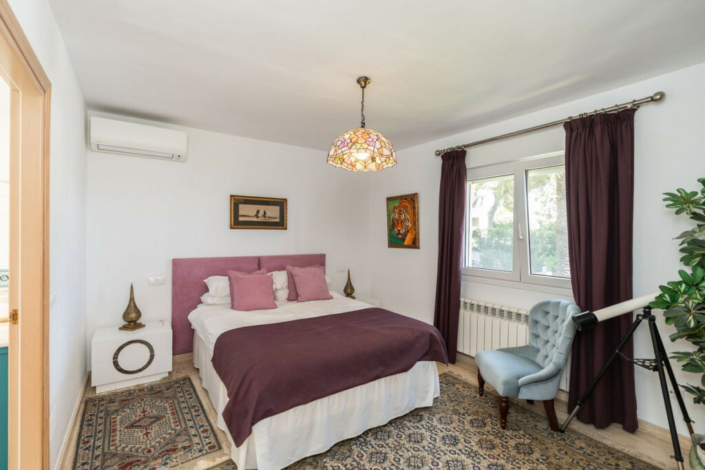Detached Villa Marbesa Málaga - image 35