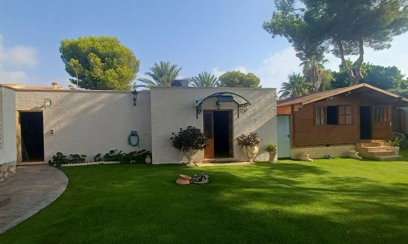 Detached Villa Orihuela Costa Alicante - image 35