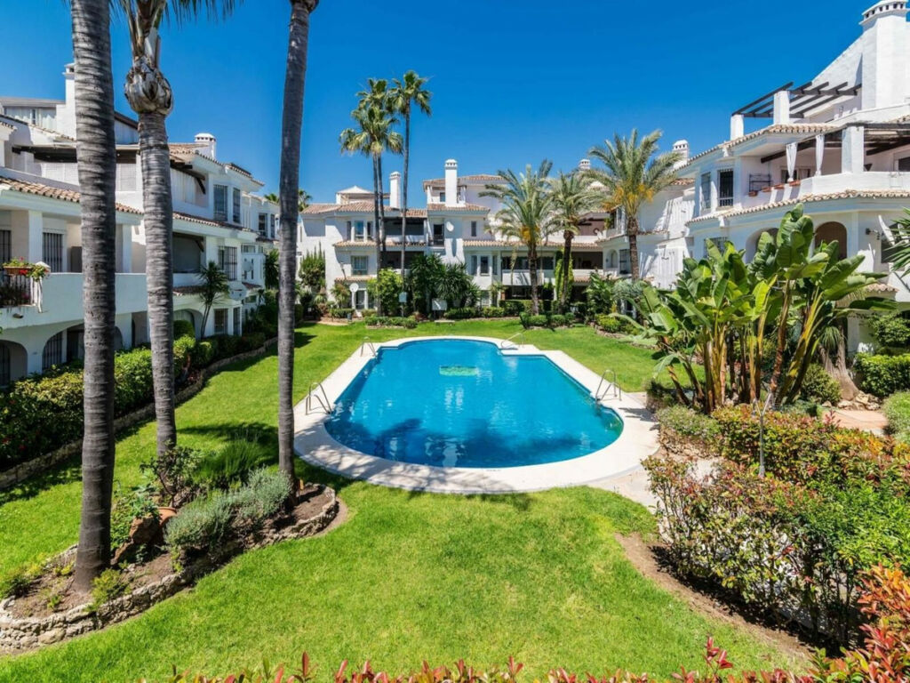 Penthouse Nueva Andalucía Málaga - image 35