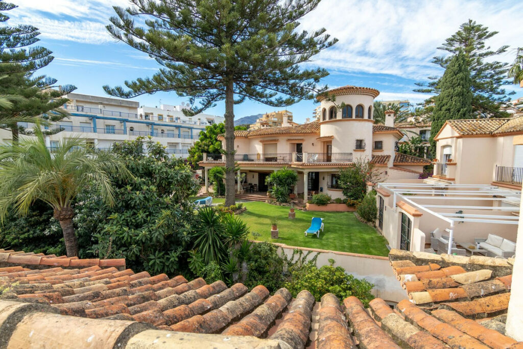 Townhouse Estepona Málaga - image 36