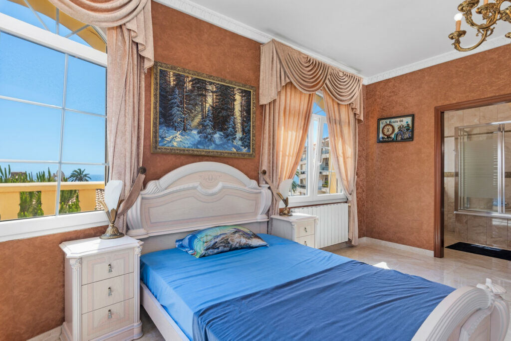 Detached Villa Playa Flamenca Alicante - image 36