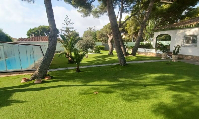 Detached Villa Orihuela Costa Alicante - image 36
