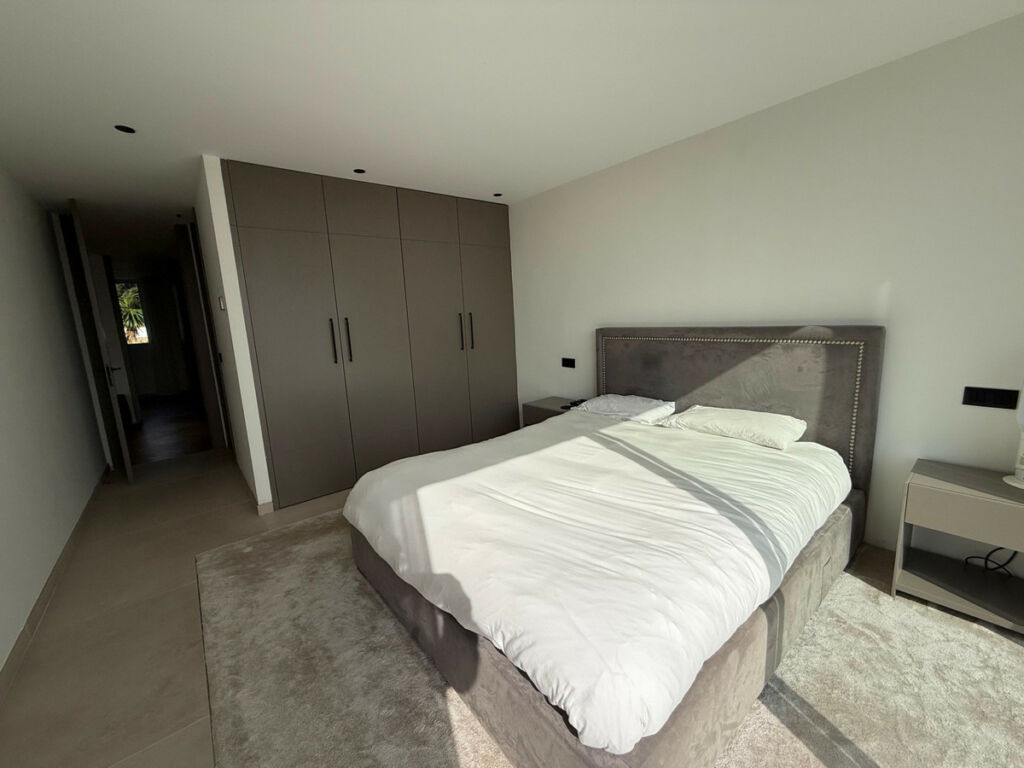 Townhouse Benahavís Málaga - image 36