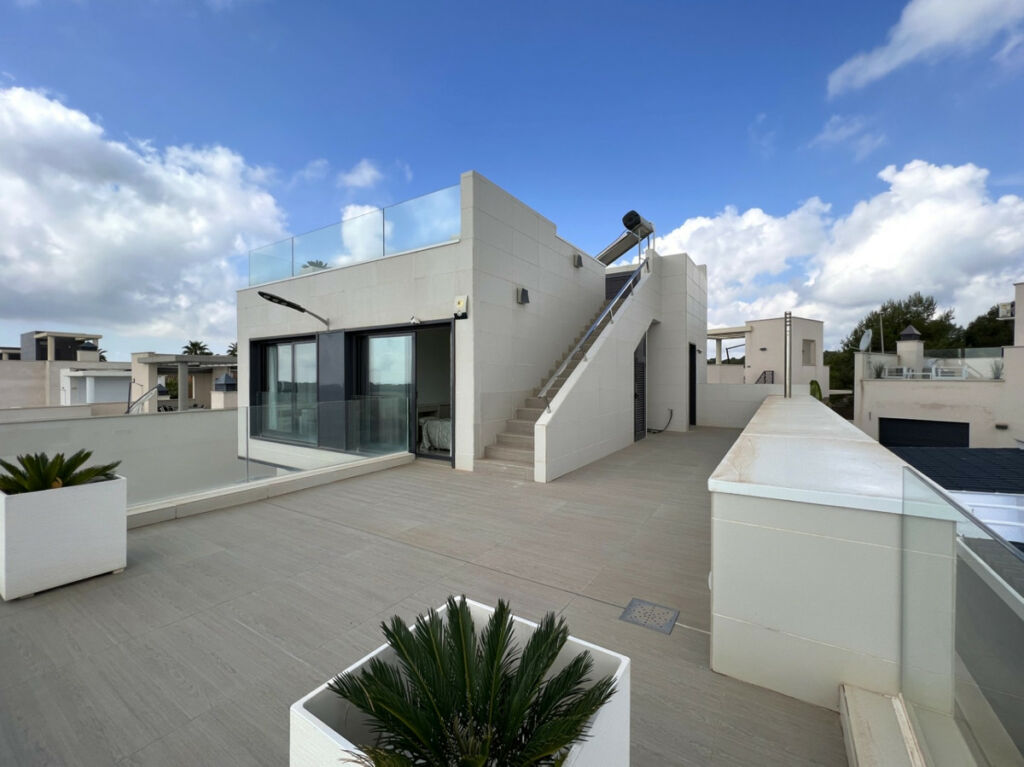 Detached Villa San Miguel de Salinas Alicante - image 36