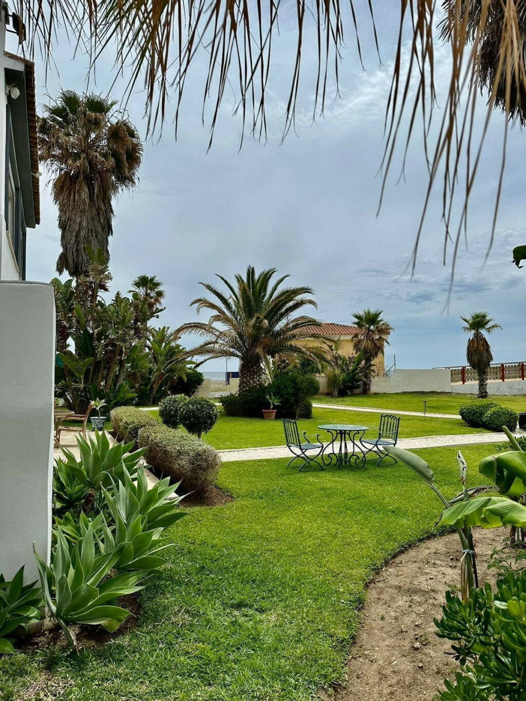 Detached Villa Estepona Málaga - image 36
