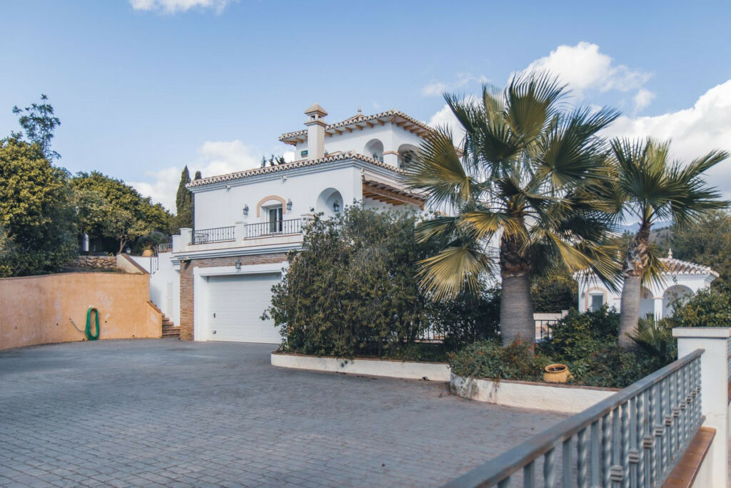 Detached Villa Frigiliana Málaga - image 36
