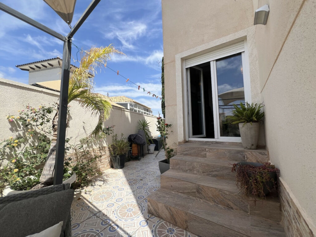 Detached Villa Orihuela Alicante - image 37