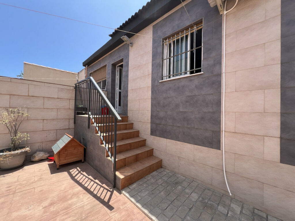 Semi-Detached House Torrevieja Alicante - image 37