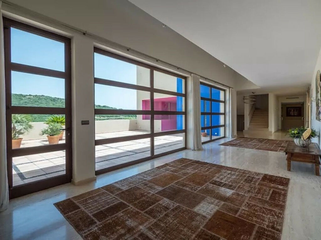 Detached Villa Sotogrande Alto Cádiz - image 37