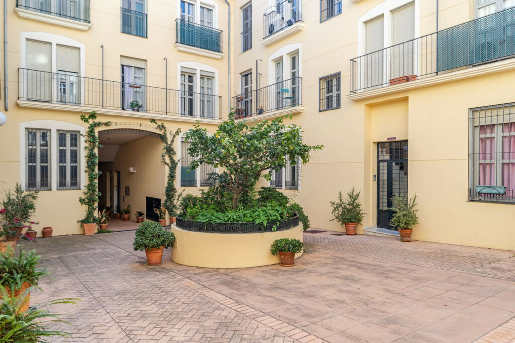Middle Floor Apartment Málaga Centro Málaga - image 37
